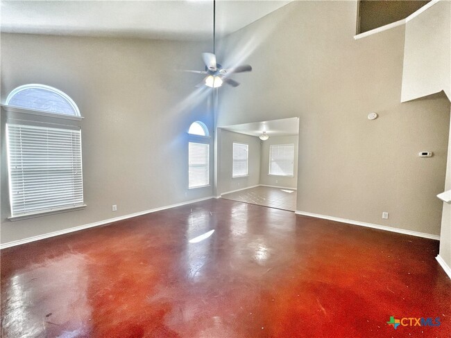 Building Photo - 655 Tom Kemp Dr