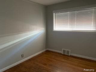 Building Photo - 18313 Oak Ave