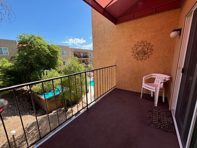 Building Photo - 276 Lake Havasu Ave