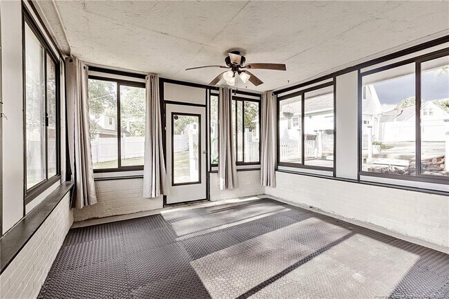 Building Photo - 2706 Colgate Dr