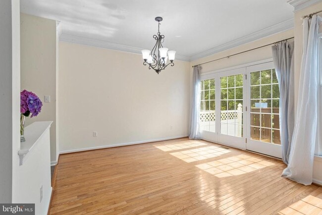 Building Photo - 54 Nestlewood Way