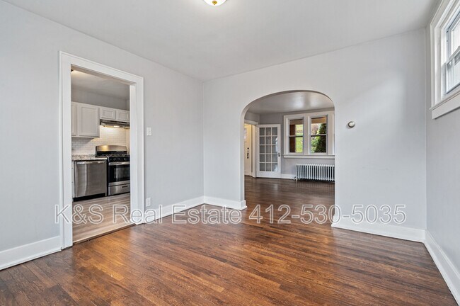 Building Photo - 139 Sumner Ave