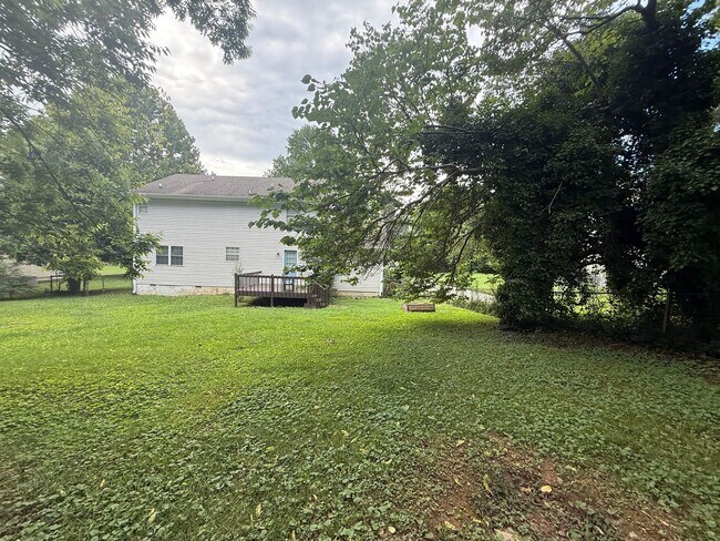 Building Photo - 5500 Misty Valley Dr
