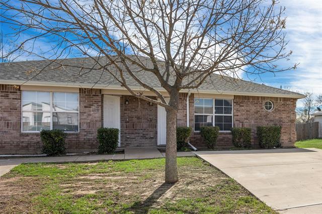 Building Photo - 303 Kings Way Dr