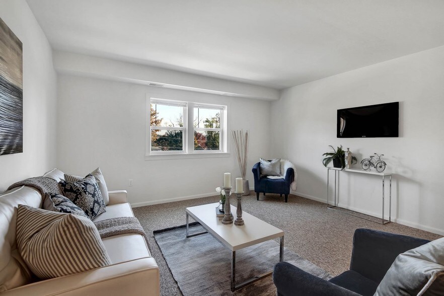 The Apartment Gallery Of York 104 Camelot Arms York PA 17406