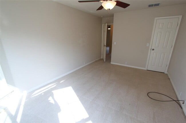 Building Photo - 629 Arrowood Pl