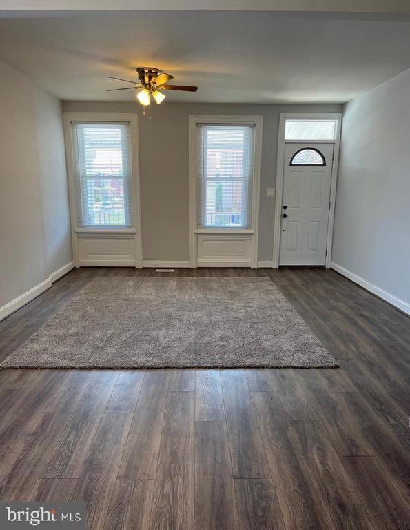 Building Photo - 436 Depot St