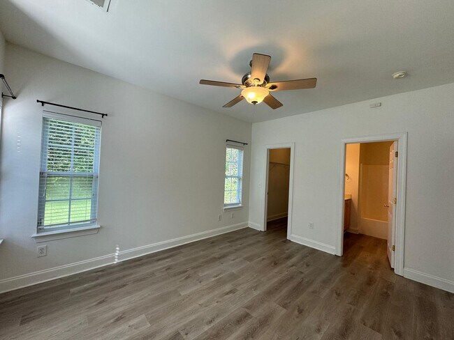 First floor master bedroom - 2488 Ryerson Ct