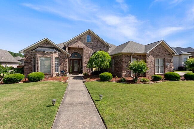 Primary Photo - 37 Cypress Creek Dr