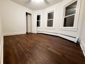 Building Photo - 1312 N Washington St