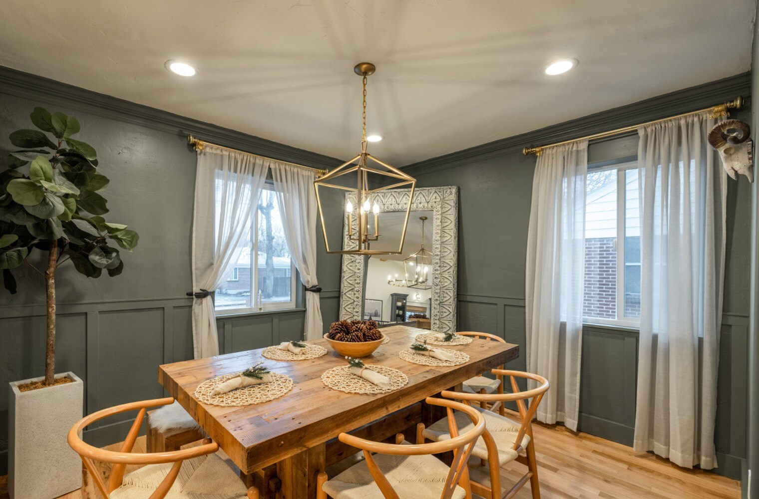 Building Photo - 3045 S 1640 E