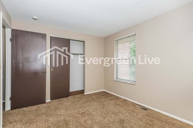 Building Photo - 8053 Mt Aetna St