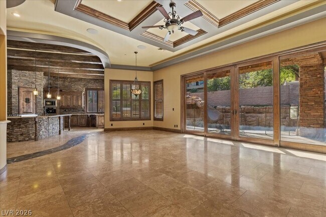 Building Photo - 514 Mandalay Ct