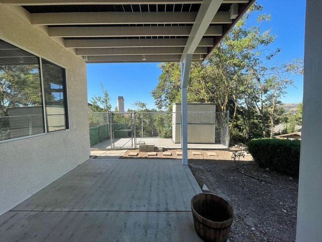 Building Photo - 1535 Via Arroyo