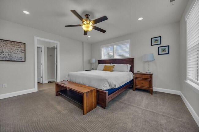 Building Photo - Wasatch Springs Gem
