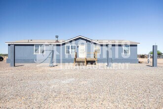 Building Photo - 9960 S Niehaus Rd