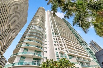 Building Photo - 1800 N Bayshore Dr