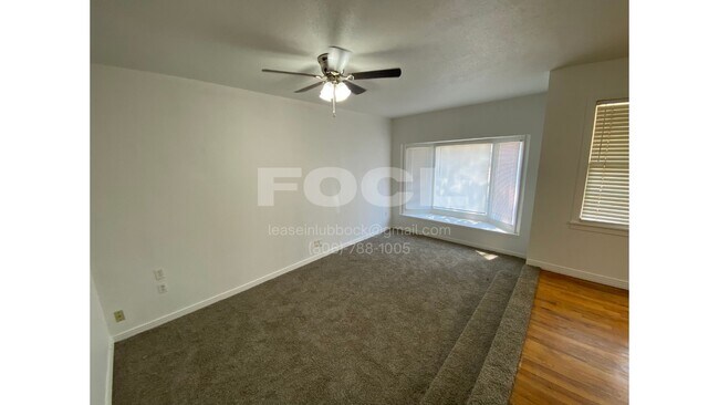 Building Photo - Spacious Home with a Large Backyard