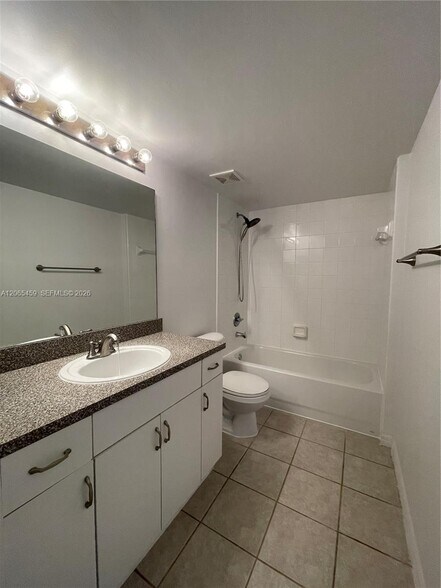 Building Photo - 5025 Wiles Rd