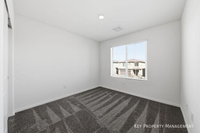 Building Photo - 4445 Bayley Skye Ave