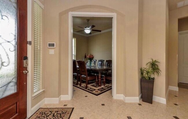 Building Photo - 11111 Glasgill Ct