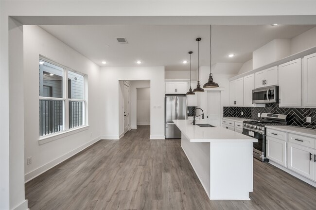 Building Photo - 4605 Terry St