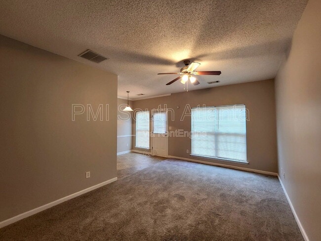 Building Photo - 176 Shenandoah Dr