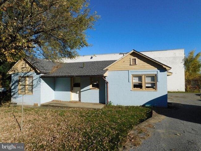 Building Photo - 536 N Loudoun St