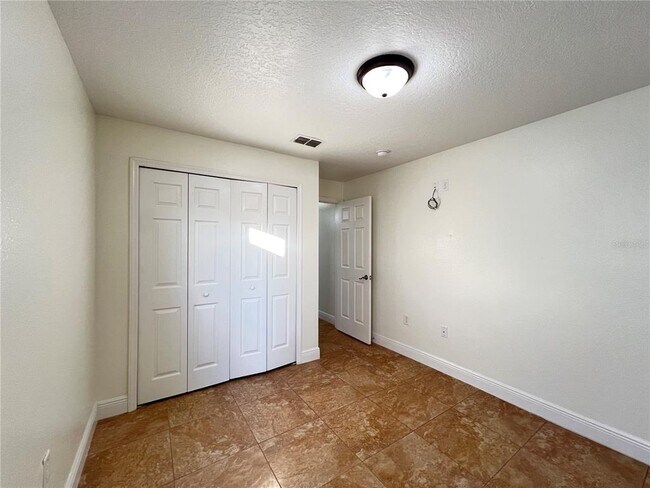 Building Photo - 2859 Blooming Alamanda Loop