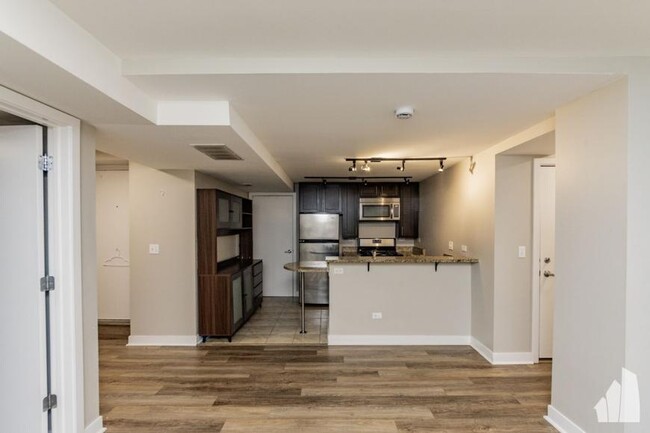 Primary Photo - 1 bedroom in Chicago IL 60614