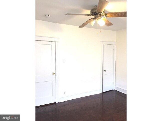 Building Photo - 41 Lamport Rd