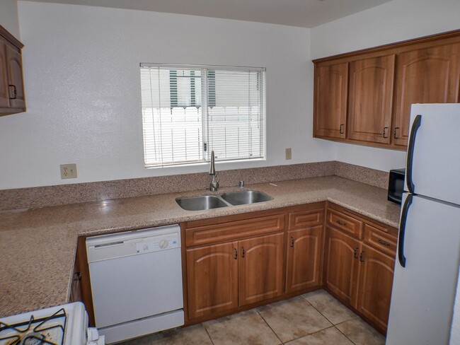 Building Photo - OPEN HOUSE, SAT., MAY 3rd from 12 - 12:30 ...