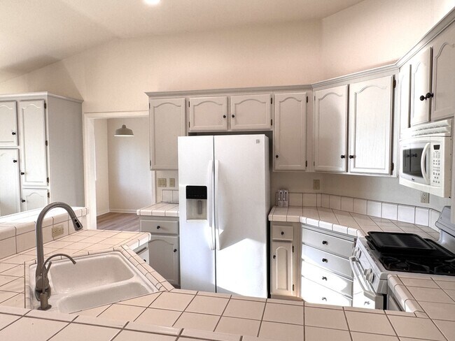 Building Photo - 146 Northridge Dr