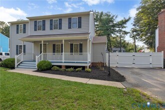 Building Photo - 2222 Early Settlers Rd