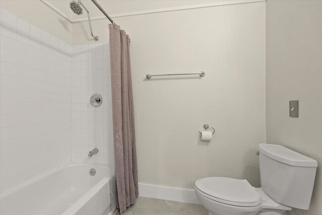 Building Photo - 8633 Wabash Ave S