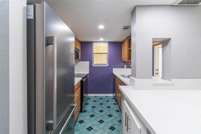 Building Photo - 11311 Harwin Dr.