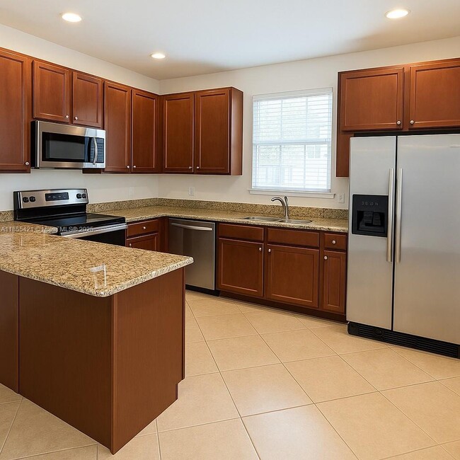 Building Photo - 1130 SW 147th Ave