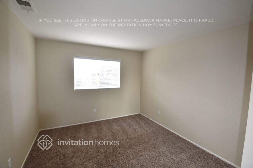 Building Photo - 260 Cimarron Dr