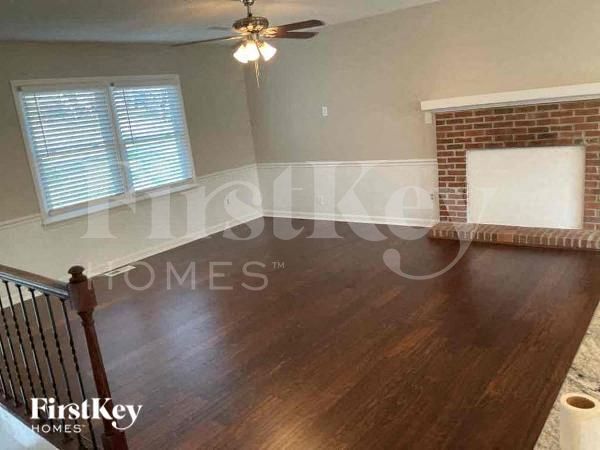 Building Photo - 107 Brookleigh Ct