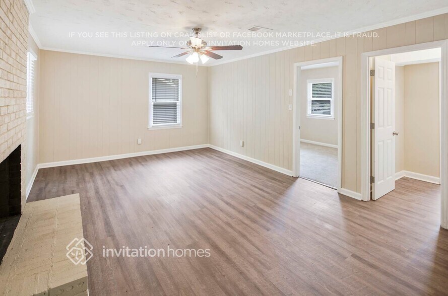 Building Photo - 6301 Old Coach Rd