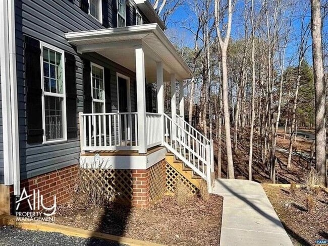 Building Photo - 6 Barkley Ln