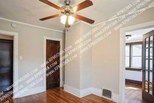 Building Photo - 3315 Woodland Ave