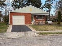 Building Photo - 19 Lyford Ct