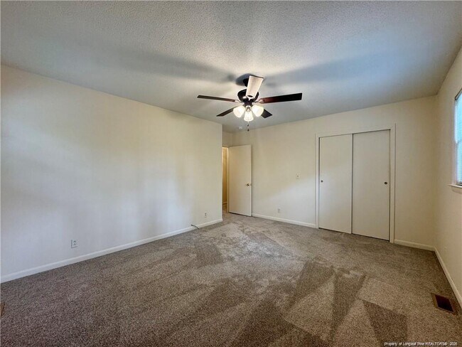 Building Photo - 400 Harrill Cir