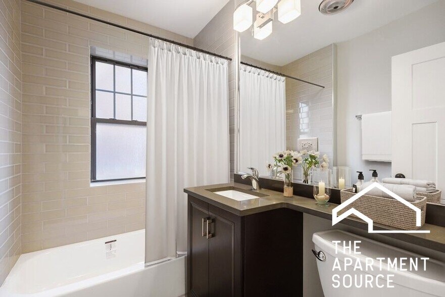 Building Photo - 1124 Maple Ave