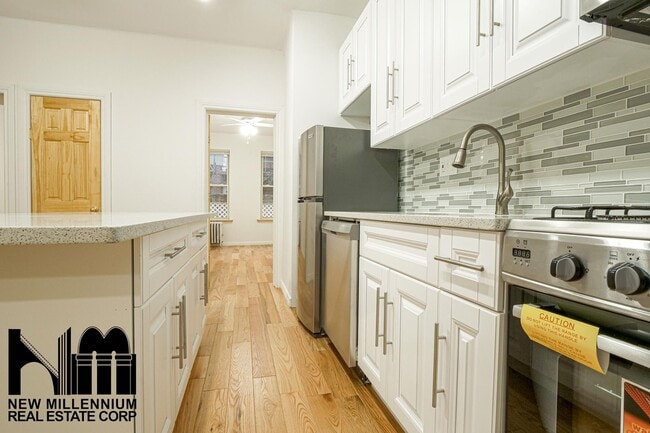Building Photo - 351 16th Street