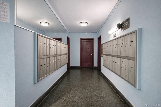 Building Photo - 147-37-137 38th Ave