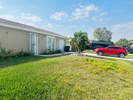 Building Photo - 1842 SW Morelia Ln