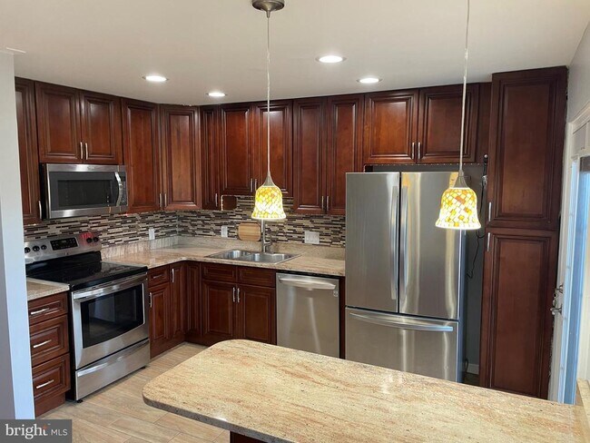 Building Photo - 13684 Wildflower Ln