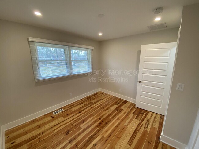 Building Photo - 15101 Spotswood Furnace Rd